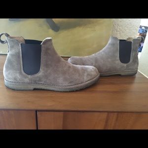 Chelsea Boots